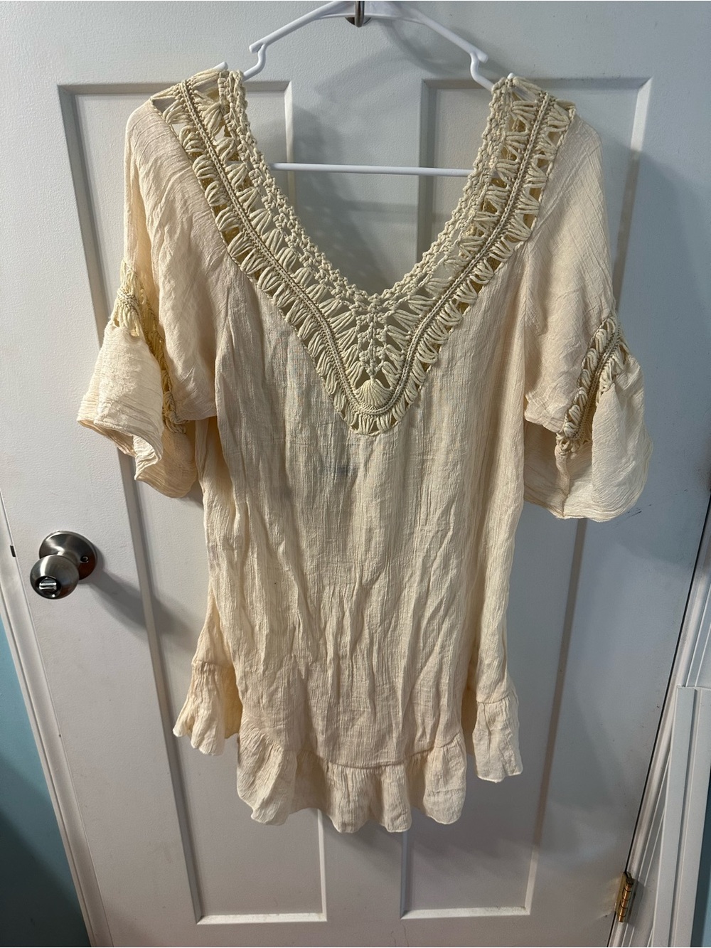 SHEIN Cream Crochet V-Neck Boho Tunic
